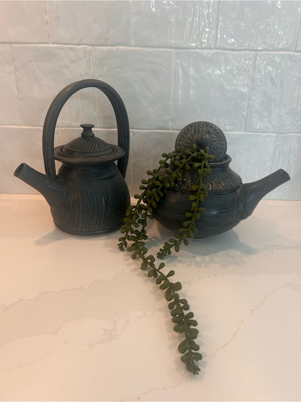 Dark Gray Ceramic Teapots with Handle - duo decor